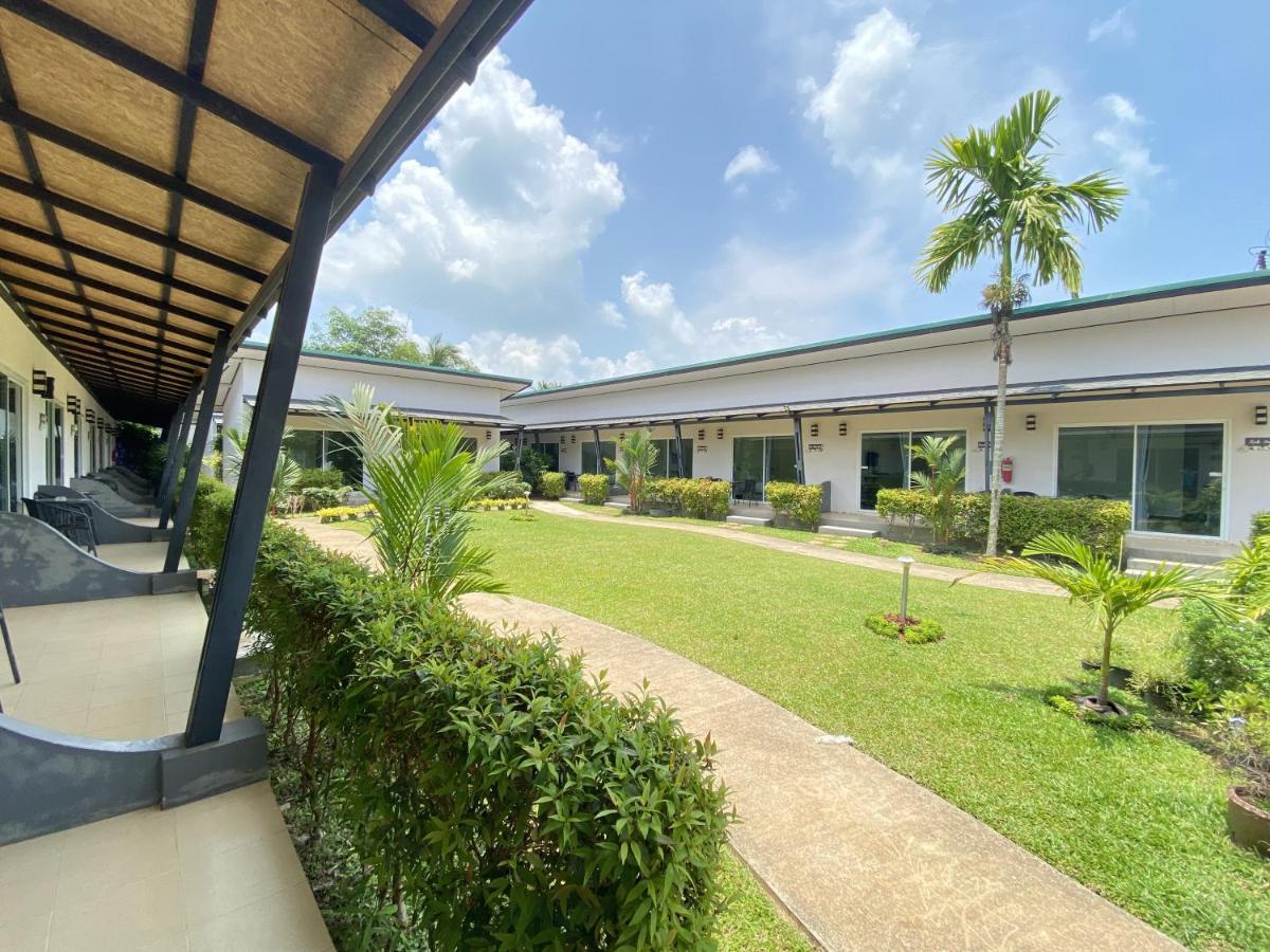 Malee Sirin Old Town Hotel Ko Lanta Exterior foto