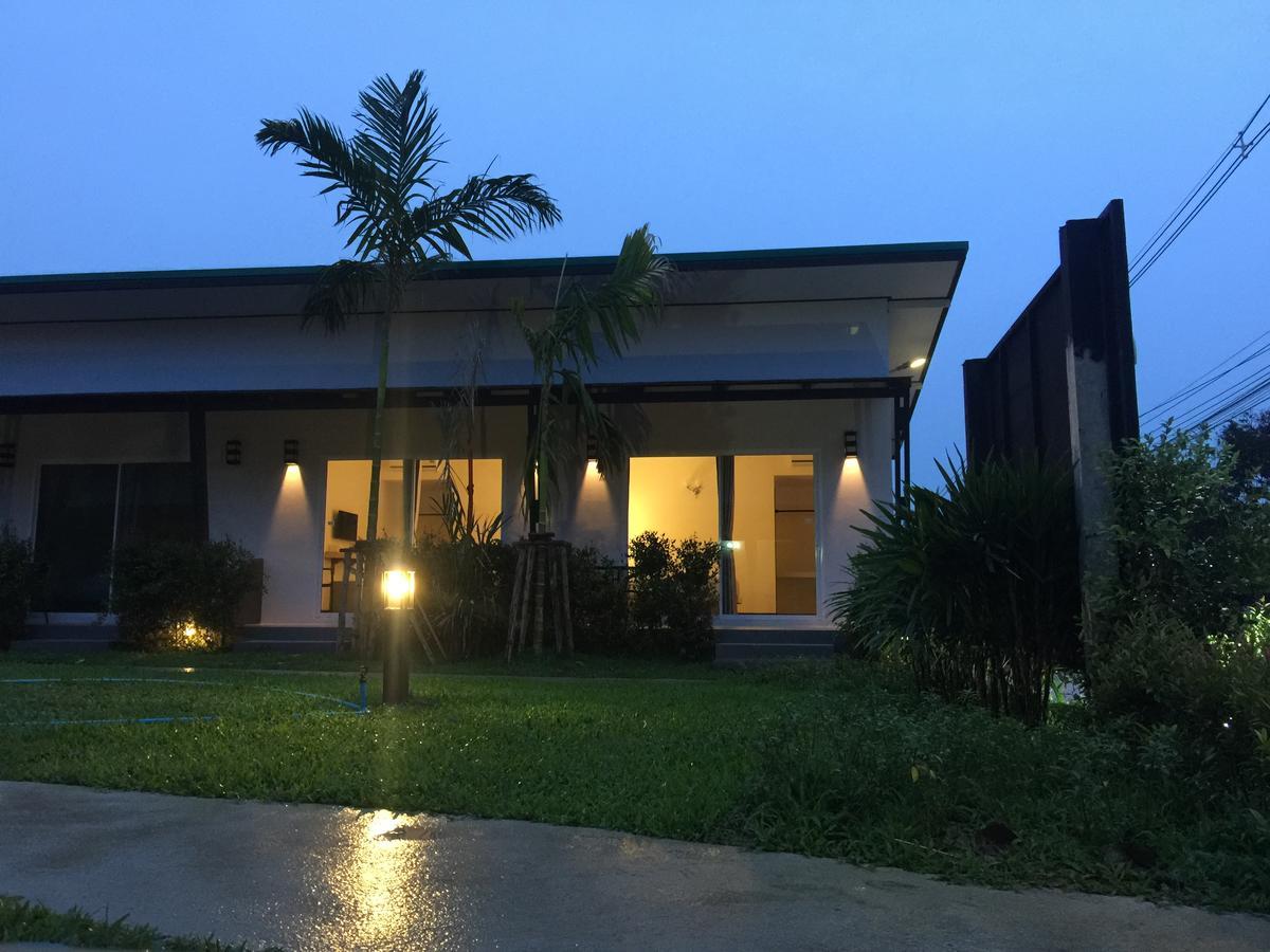 Malee Sirin Old Town Hotel Ko Lanta Exterior foto